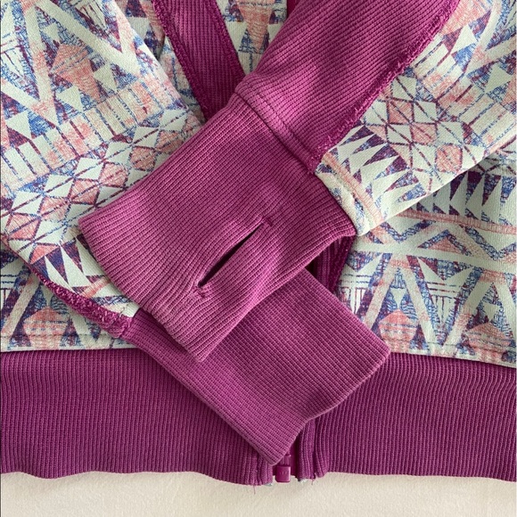 ivivva zip up hoodie💟 - Picture 2 of 3